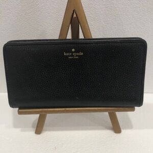 Kate Spade Black Pebbled Leather Wallet EUC